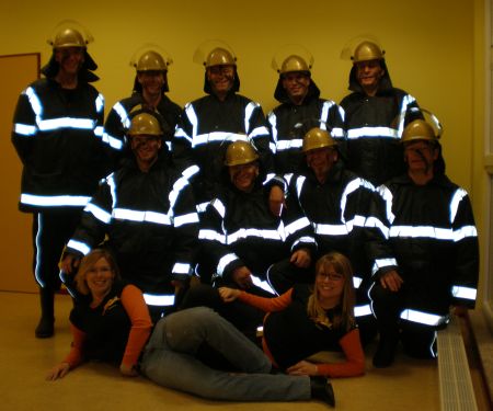 2008 Gruppenbild mit Trainerinnen