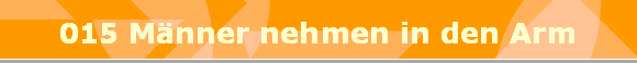 015 Mnner nehmen in den Arm