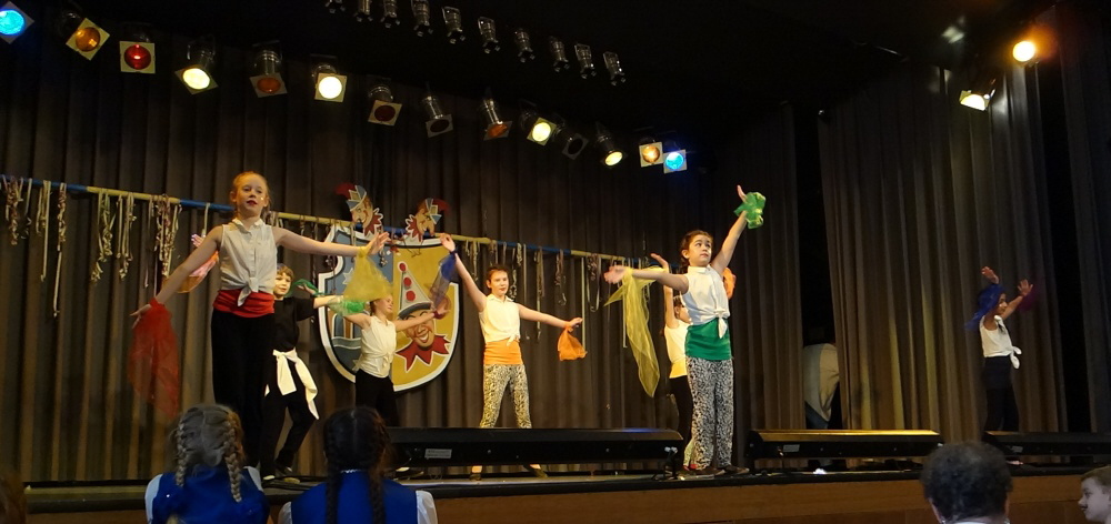 002 Mini Maniacs in Hchst