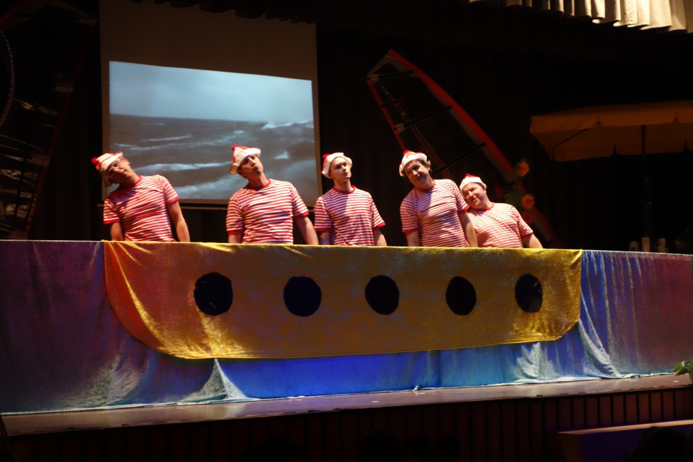 003 Yellow submarine