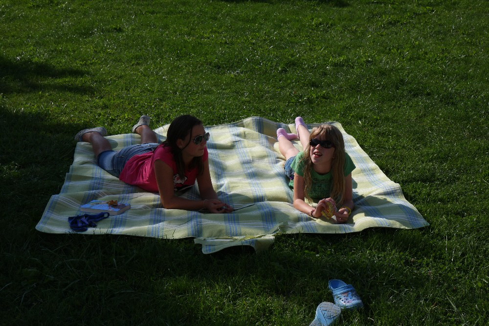 018 Elisabeth und Sandra