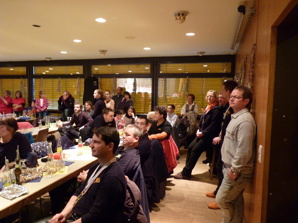 1 Maniacs in H�chst