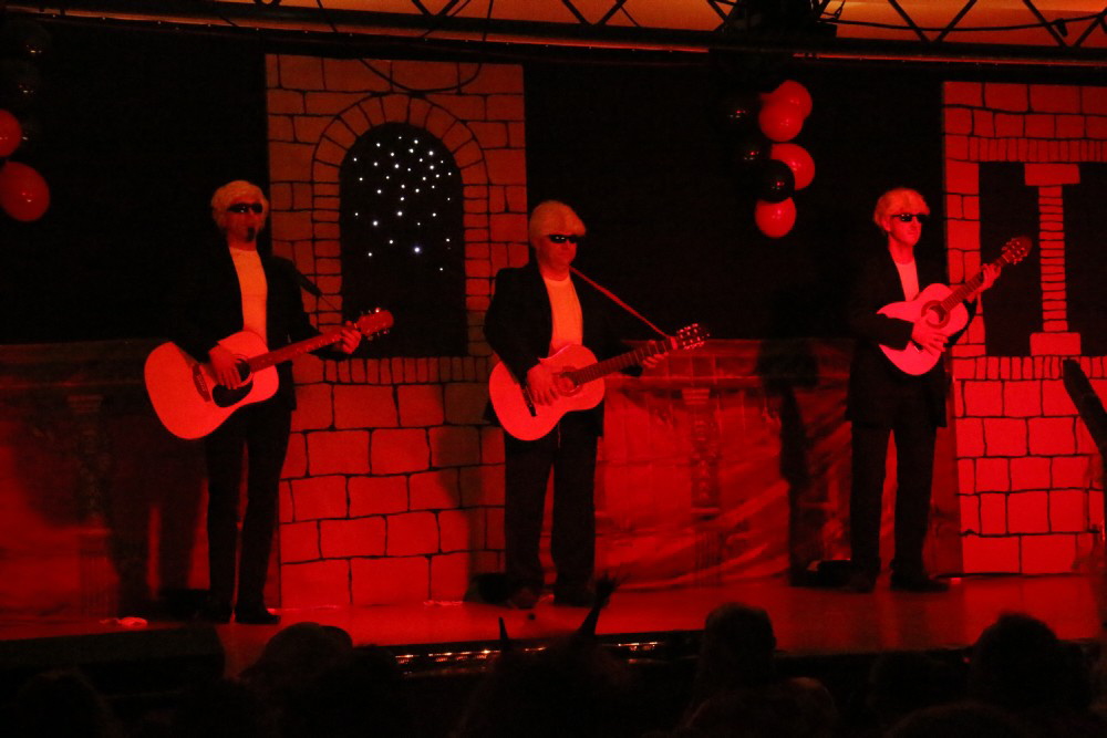 024 Hausgraweboys