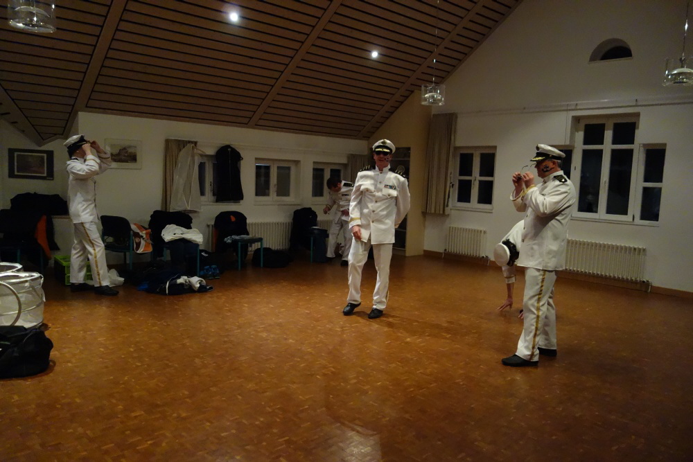 02 Erste Sitzung in Alsbach 2016