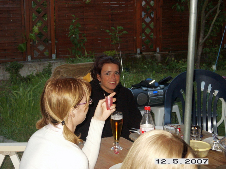 3 Beate und Nadine