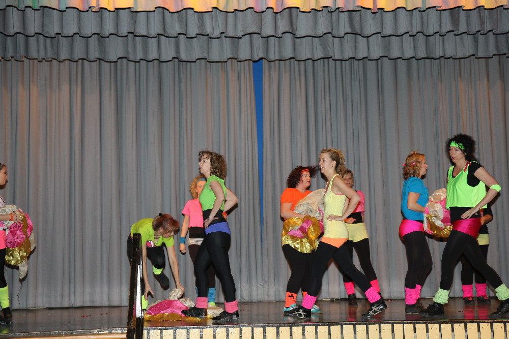 040 WoManiacs