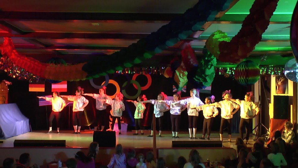 043 Go Grease lightning