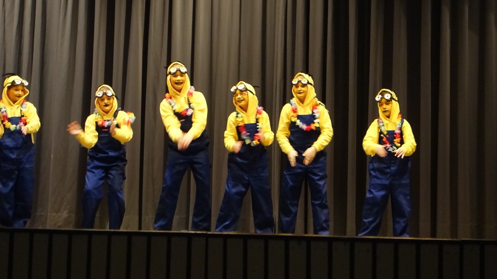 05 Mini Maniacs 2016