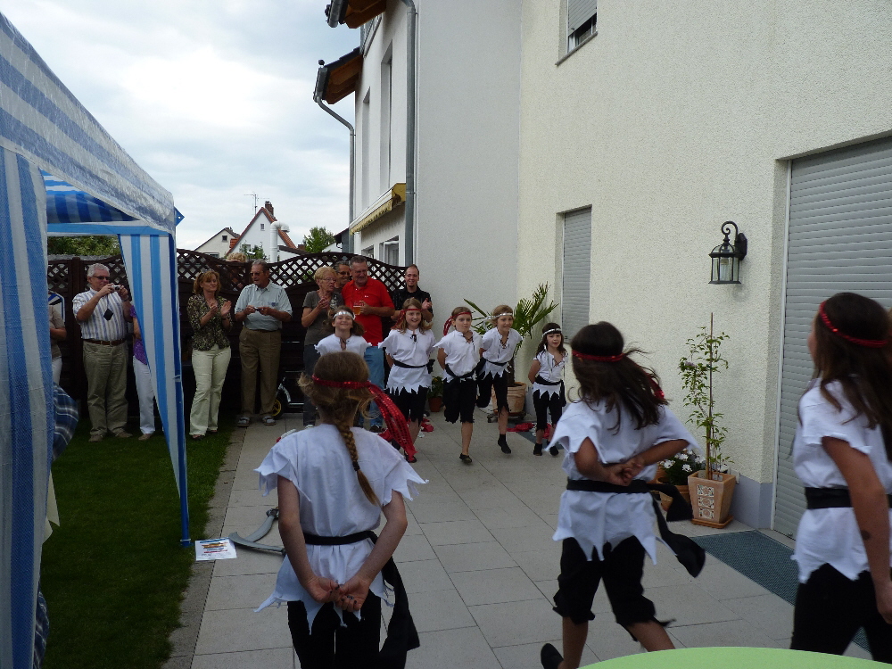 6 Tanz der Mini Maniacs