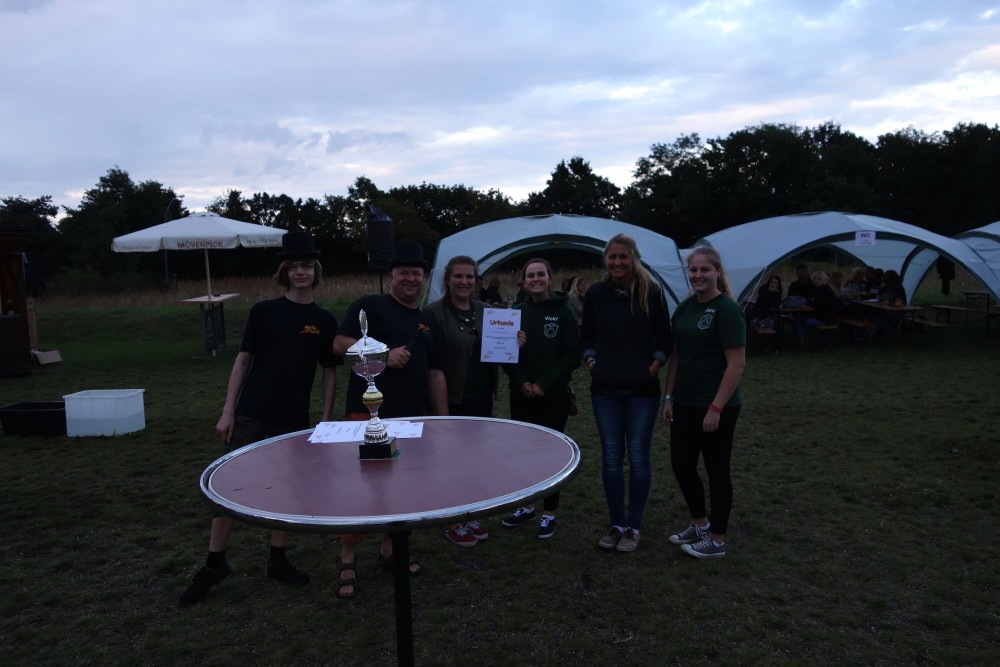073 Platz 4 an die Kerwemdels