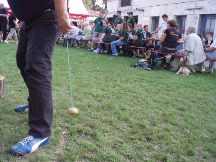 7 Kartoffelhockey und Kerbeborsch