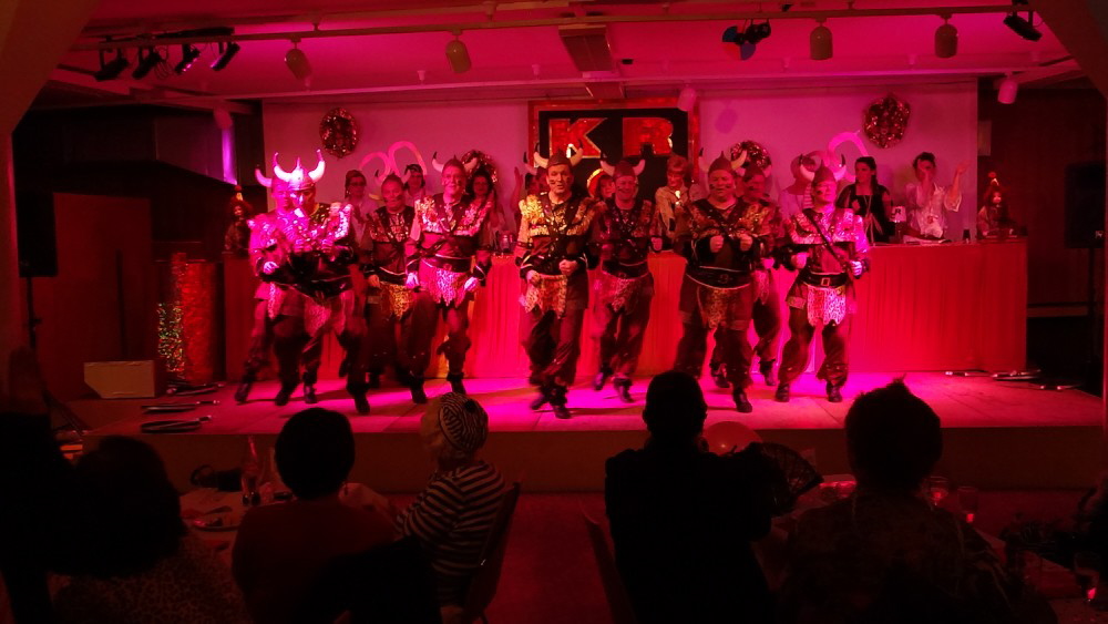 08 Damensitzung KCR