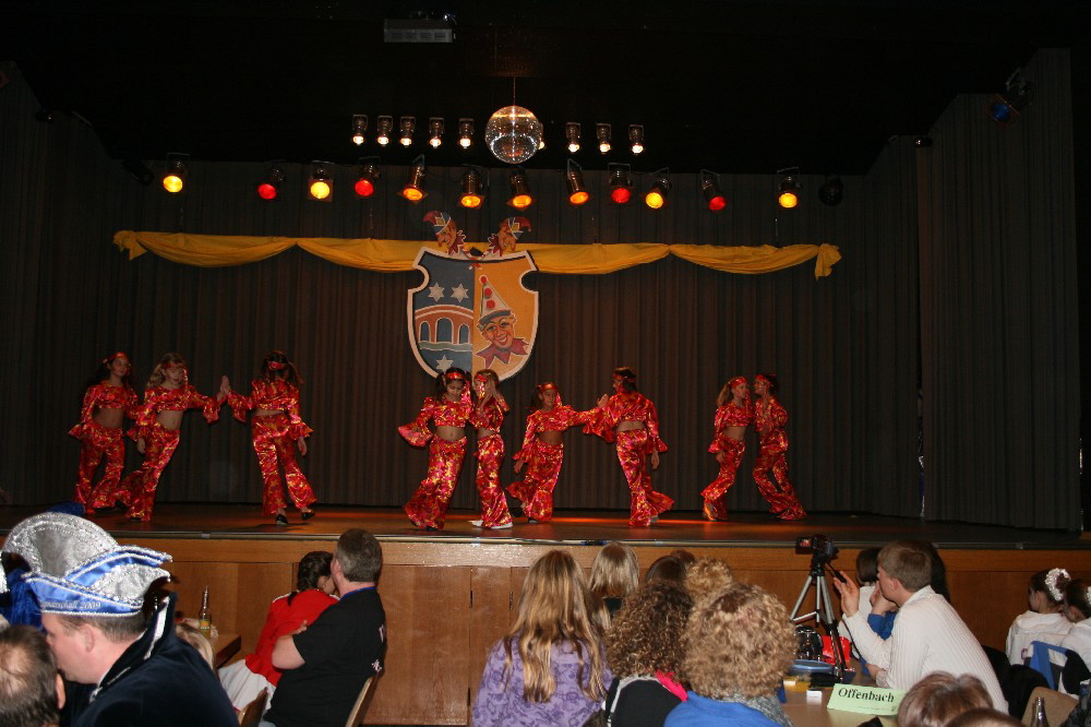 8 Minis in action