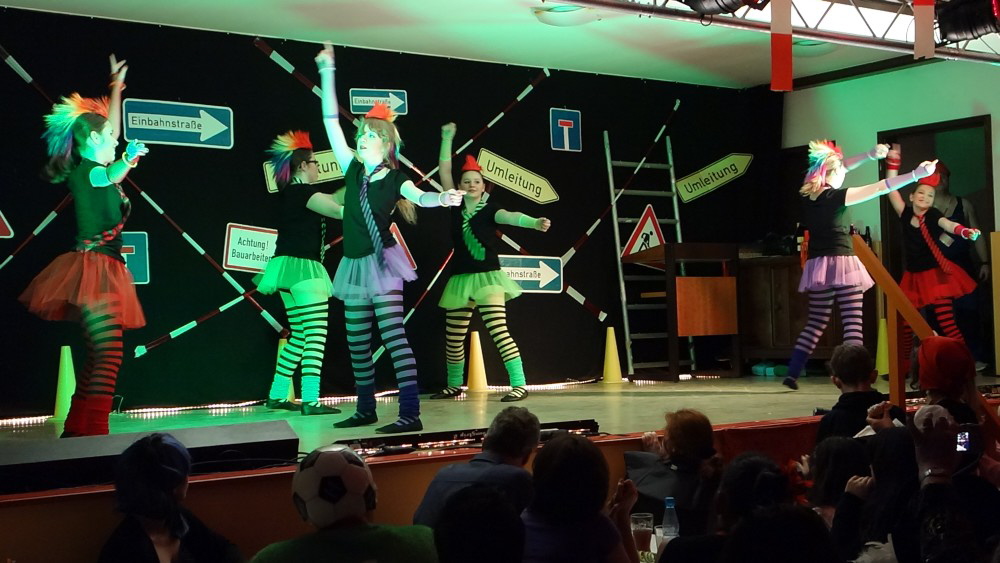 095 Crazy Maniacs