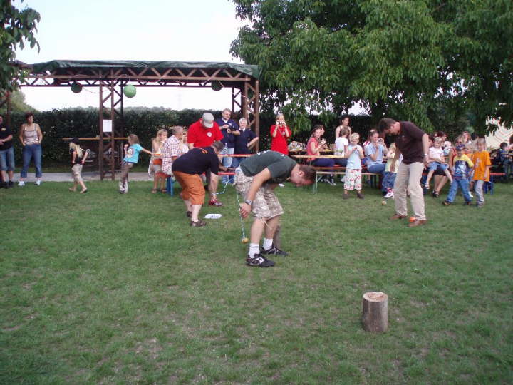 9 Kartoffelhockey Kerweb. u. Nilpferde