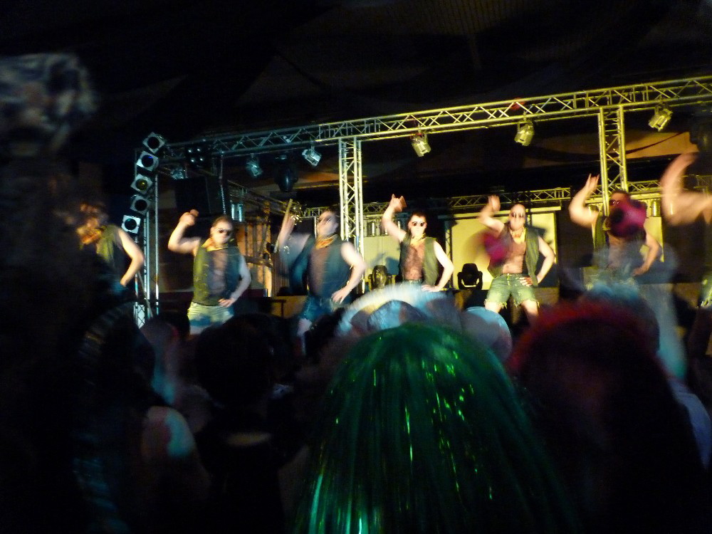 09 n Roll