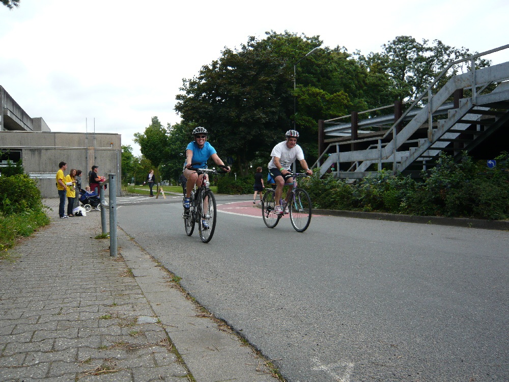10 Nadine beim Radfahren