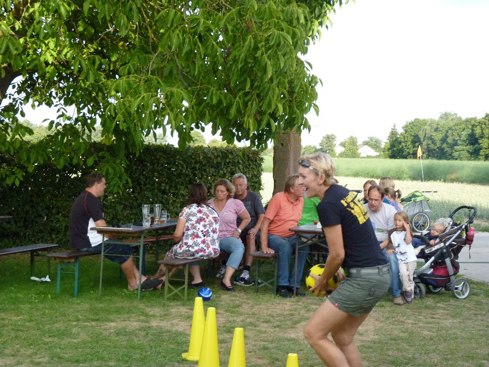 111 Der besoffene Fussball Hardtseemafia Girls