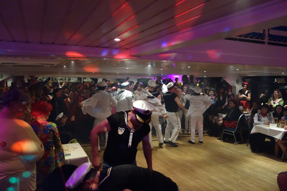 12 Maniacs auf dem Main 2016