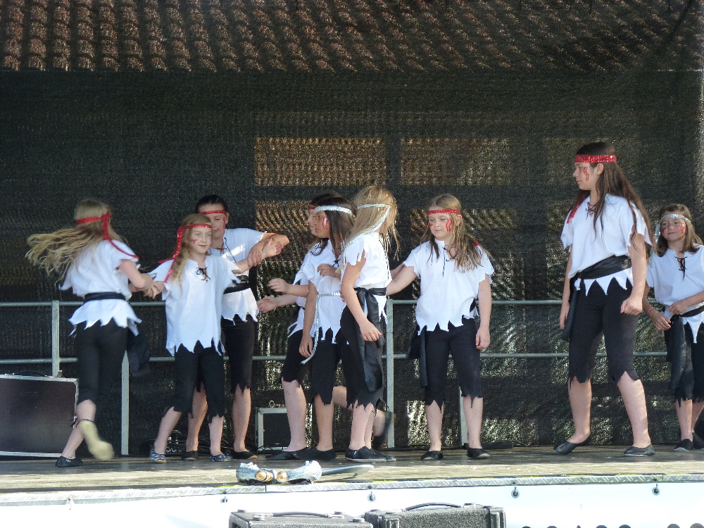 13 Der Auftritt der Mini Maniacs