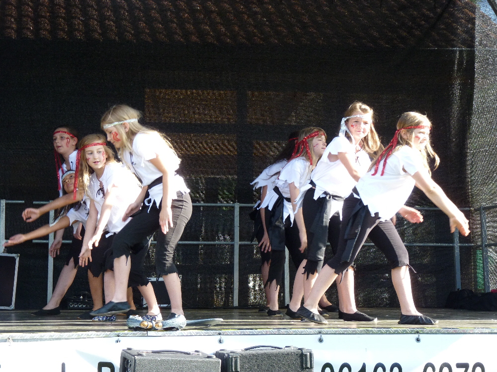 14 Der Auftritt der Mini Maniacs