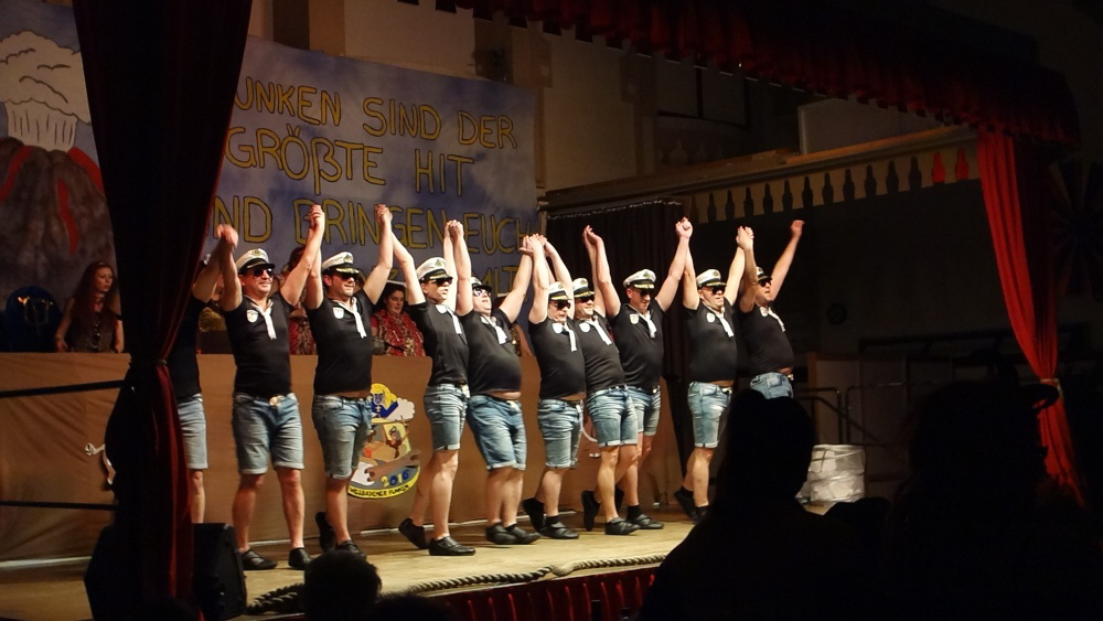 15 Maniacs bei den Funken 2016