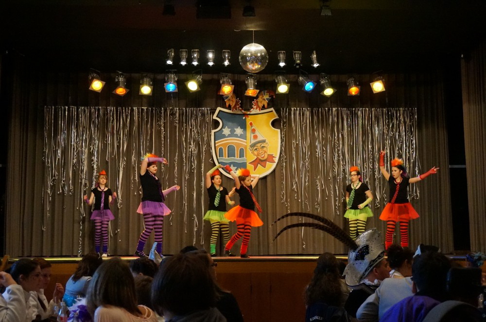 16 Crazy Maniacs in Hchst