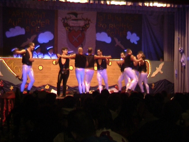 19 Ein schwarzes Schaf?