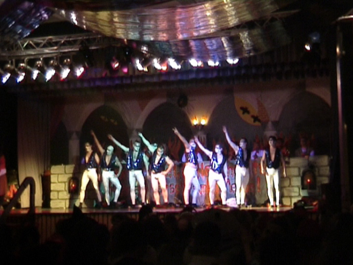 5 HaHaHa Staying alive