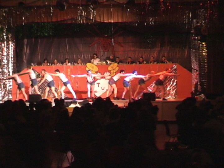 13 Mnner (auen hart und innen ganz weich)