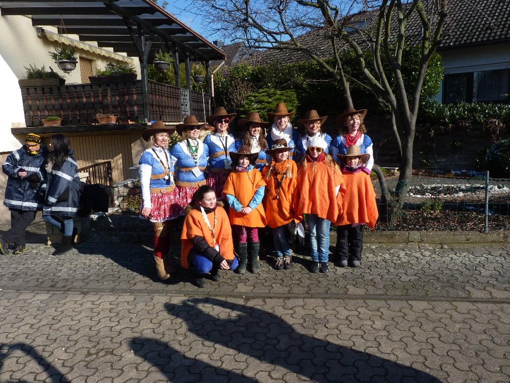 20 WoManiacs und Mini Maniacs