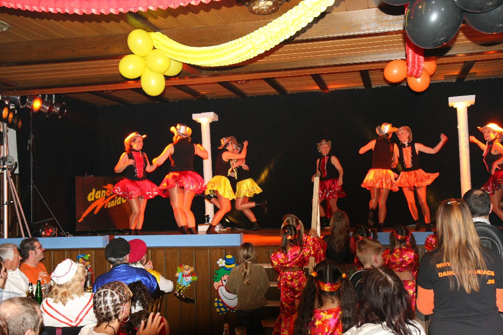 23 Astisternchen Gardetanz