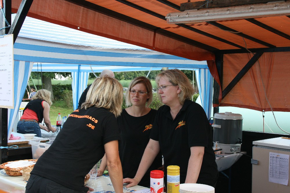 24 Die Damen vom Grill