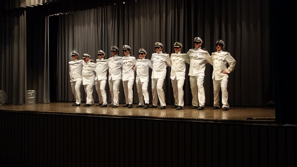 26 Dancing Maniacs 2016