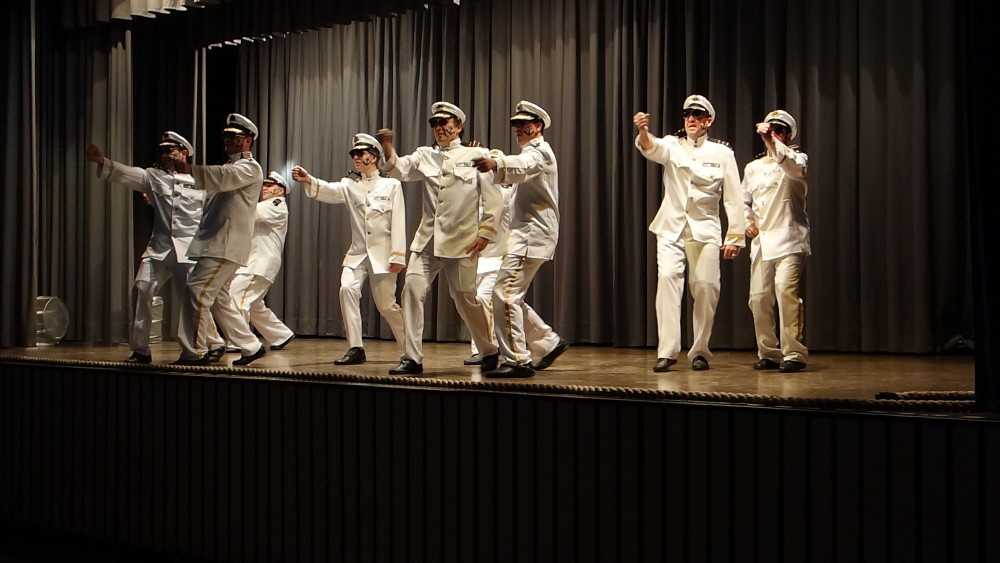 27 Dancing Maniacs 2016
