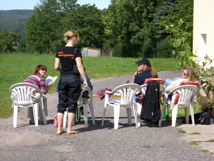 29 Frauen in action am Sonntag