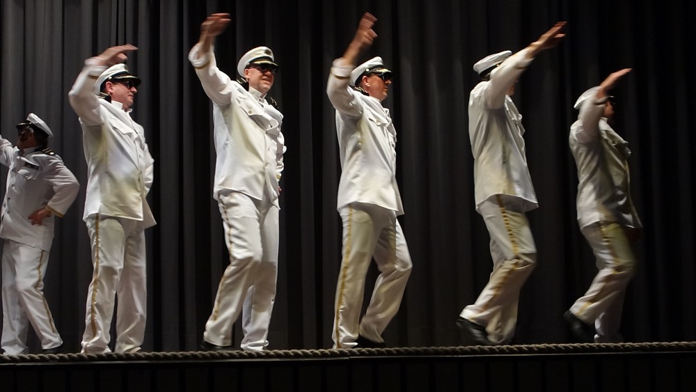 41 Dancing Maniacs 2016