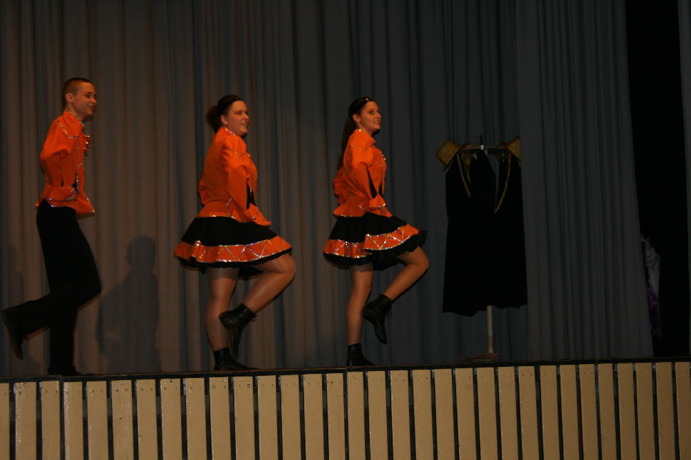 16 Smiling Maniacs Ausmarsch